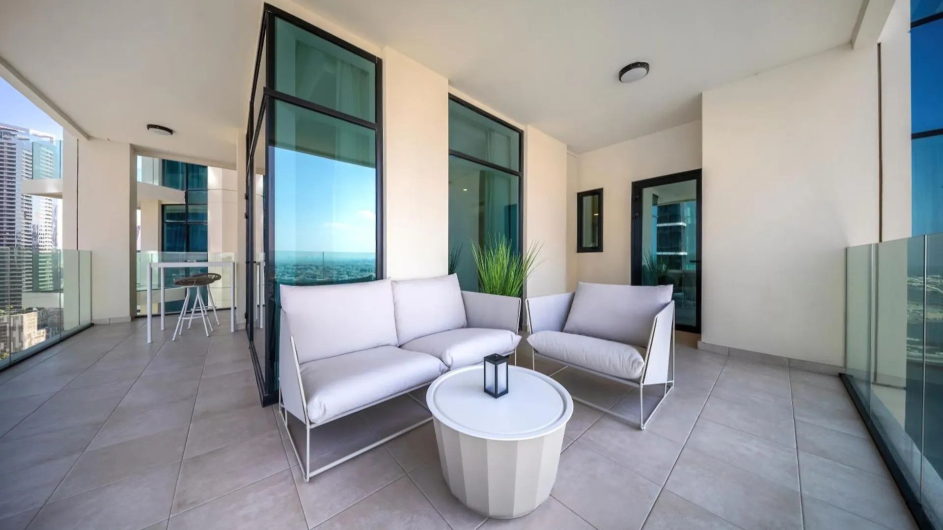 Luxury 3Bd Study In Missoni With Private Elevator Apartment Dubai United Arab Emirates
