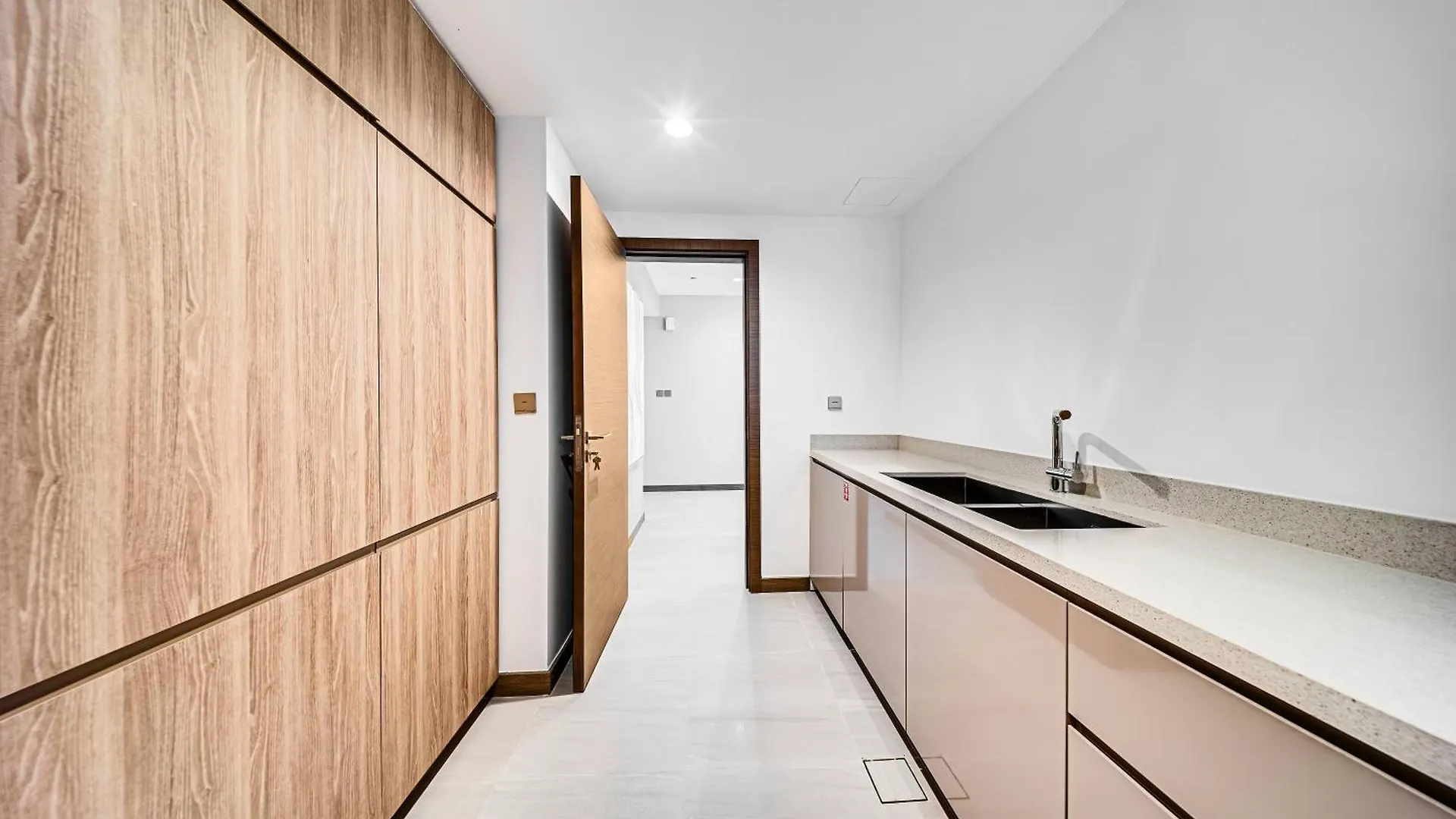 Luxury 3Bd Study In Missoni With Private Elevator Apartment Dubai United Arab Emirates