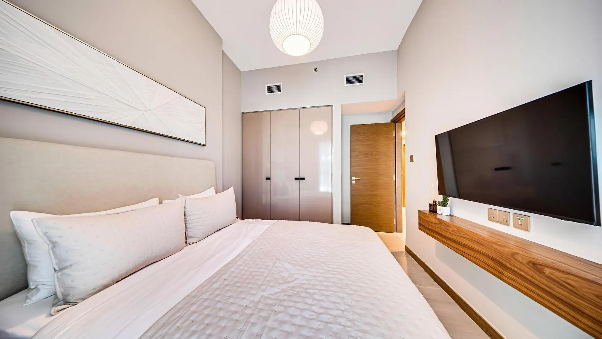 Luxury 3Bd Study In Missoni With Private Elevator Apartment Dubai