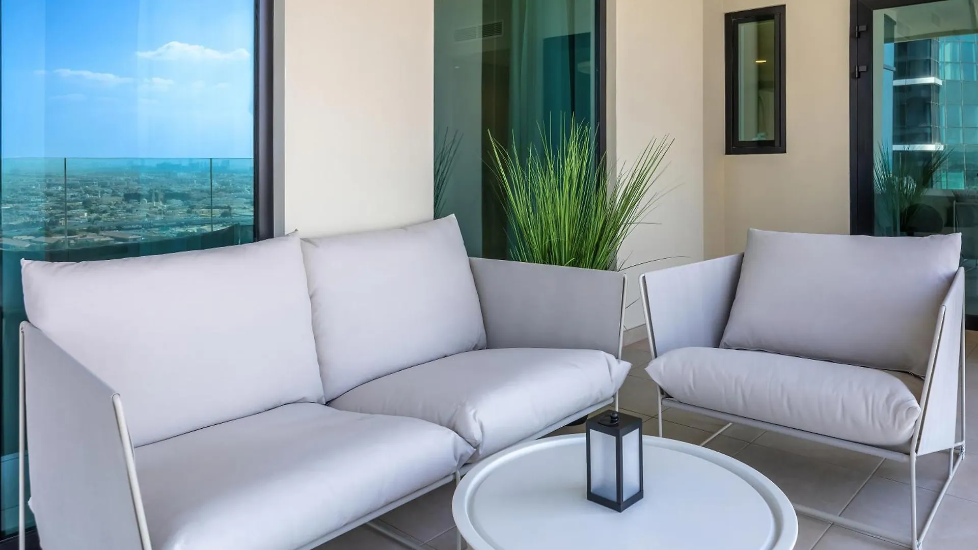 Luxury 3Bd Study In Missoni With Private Elevator Apartment Dubai